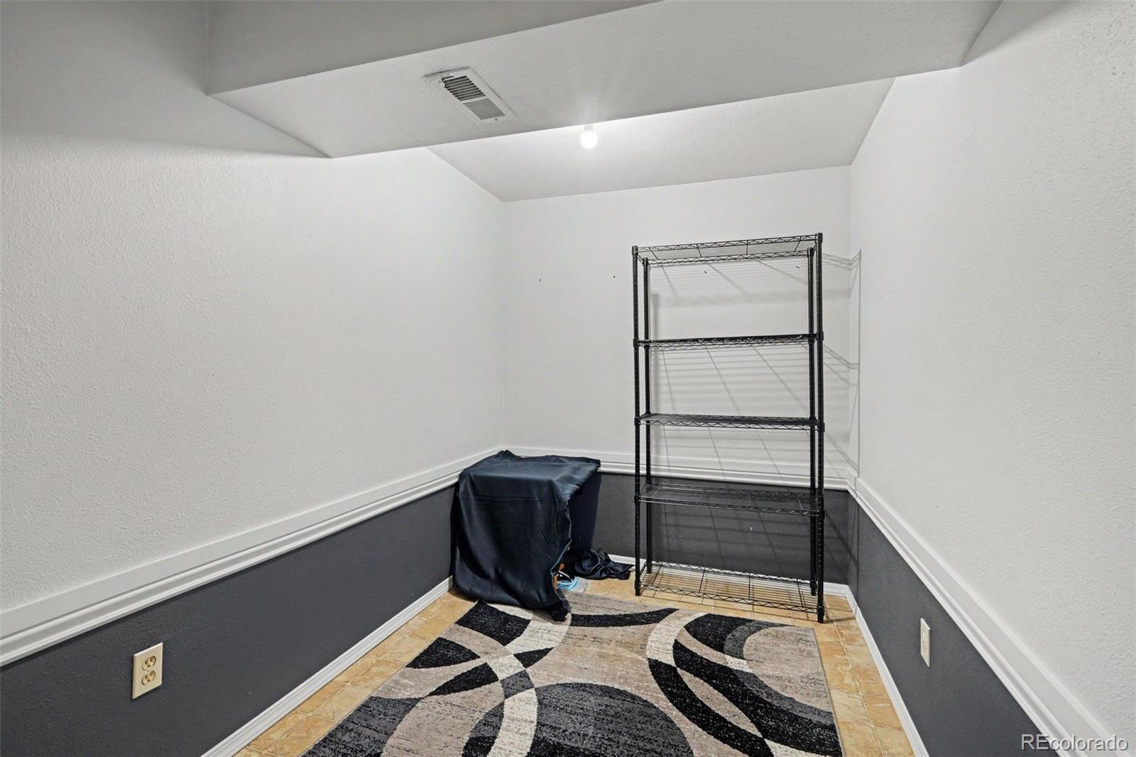 MLS Image #29 for 3805 w union avenue,denver, Colorado