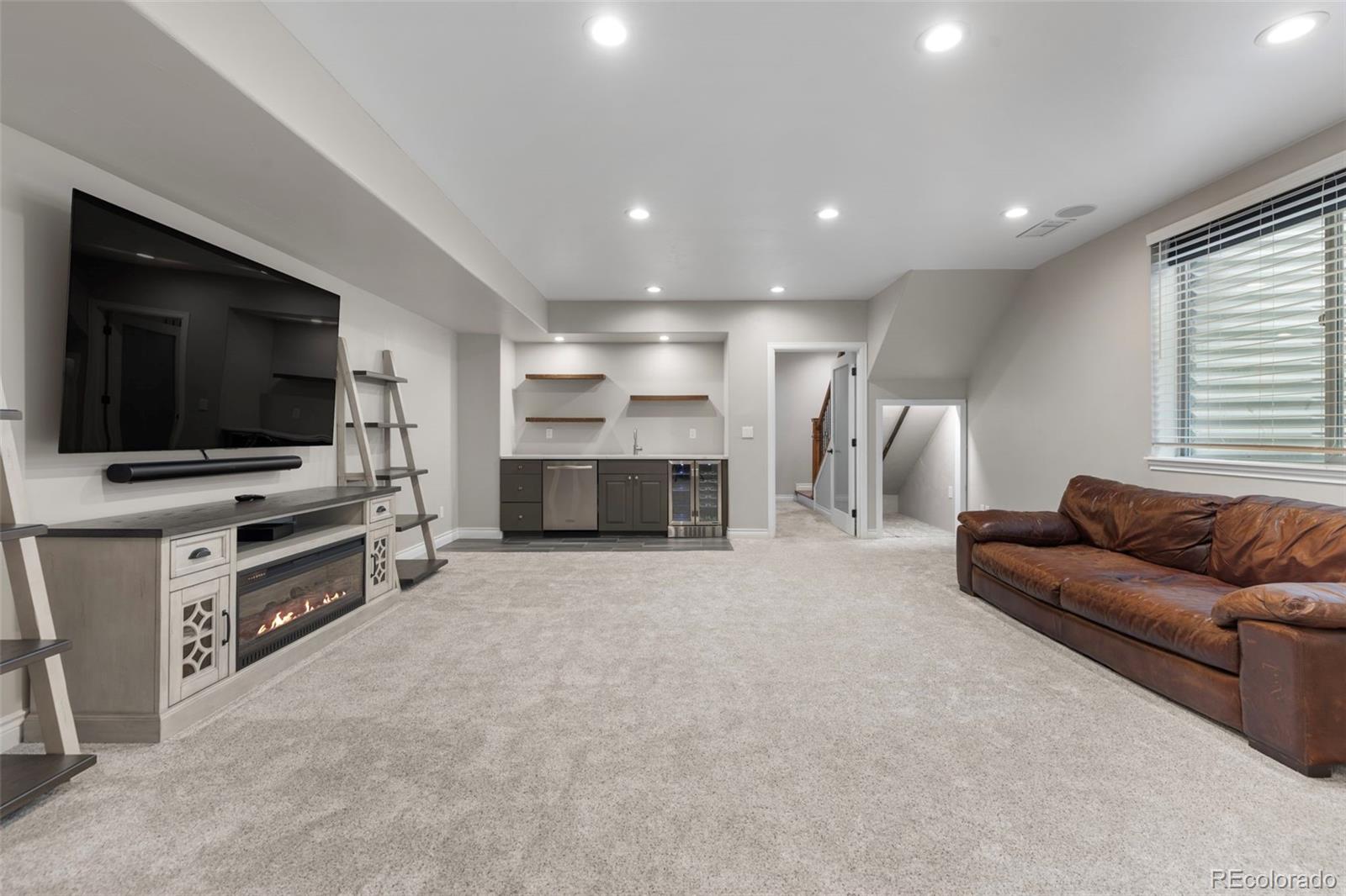 MLS Image #36 for 2020 s washington street,denver, Colorado