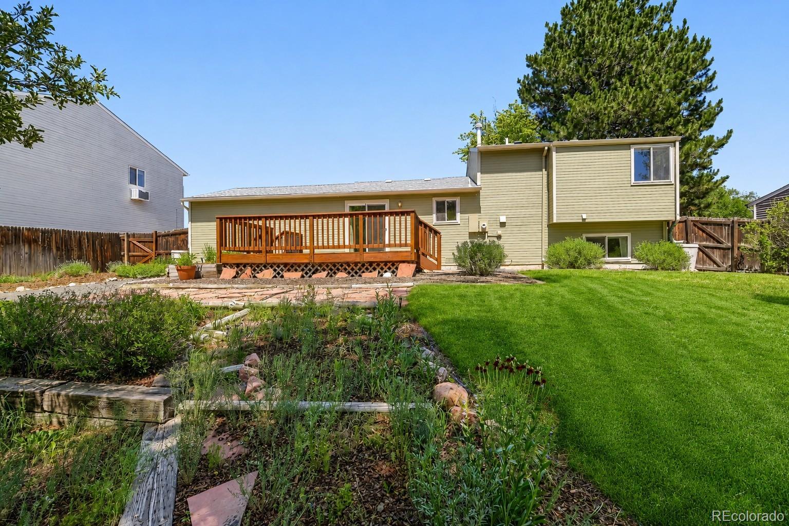 MLS Image #21 for 11713  briarwood drive,denver, Colorado