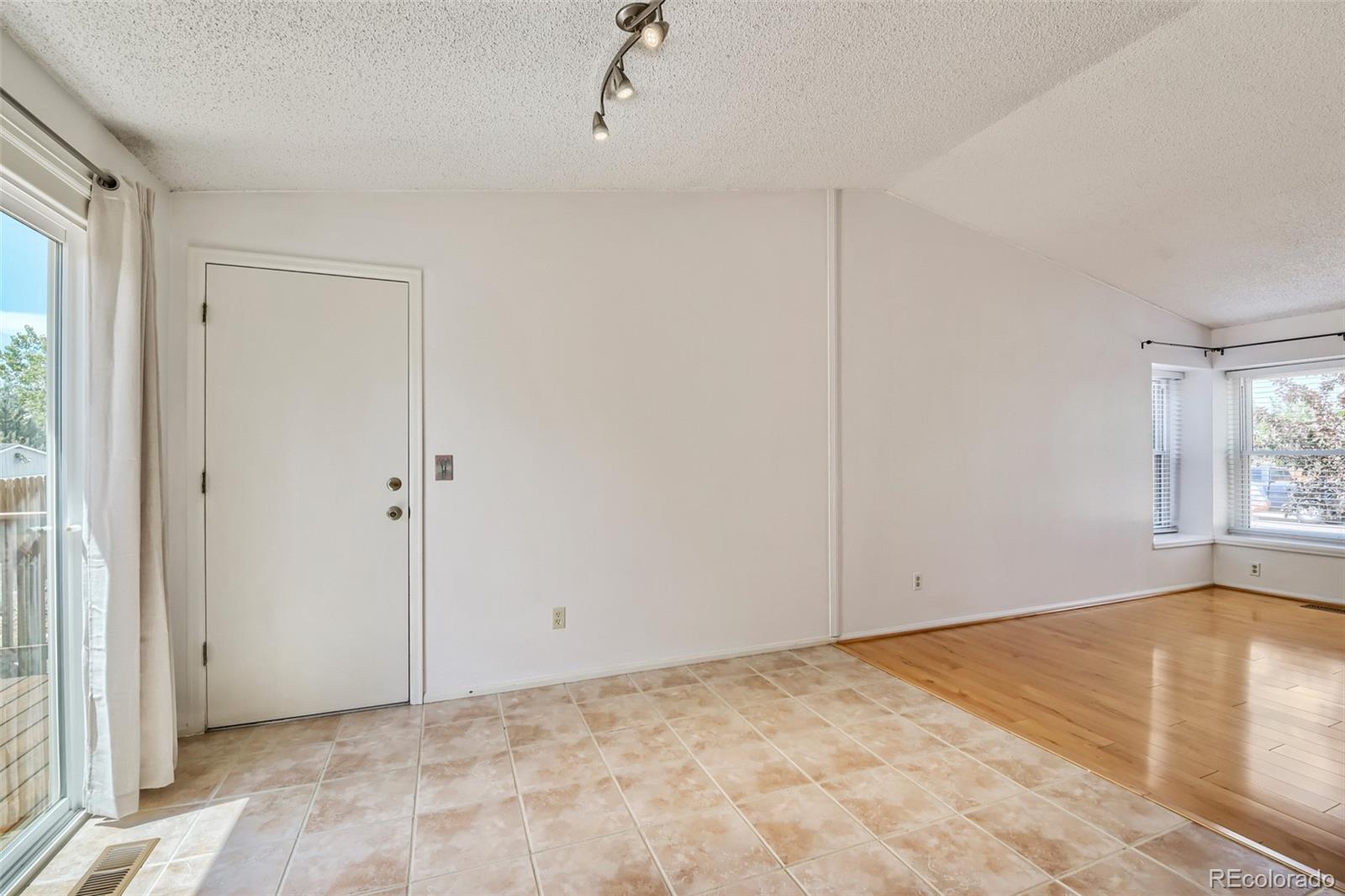 MLS Image #29 for 11713  briarwood drive,denver, Colorado