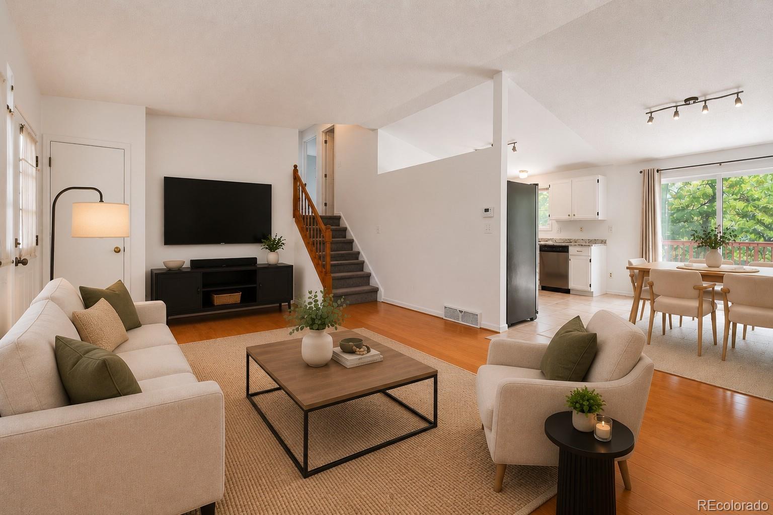 MLS Image #3 for 11713  briarwood drive,denver, Colorado