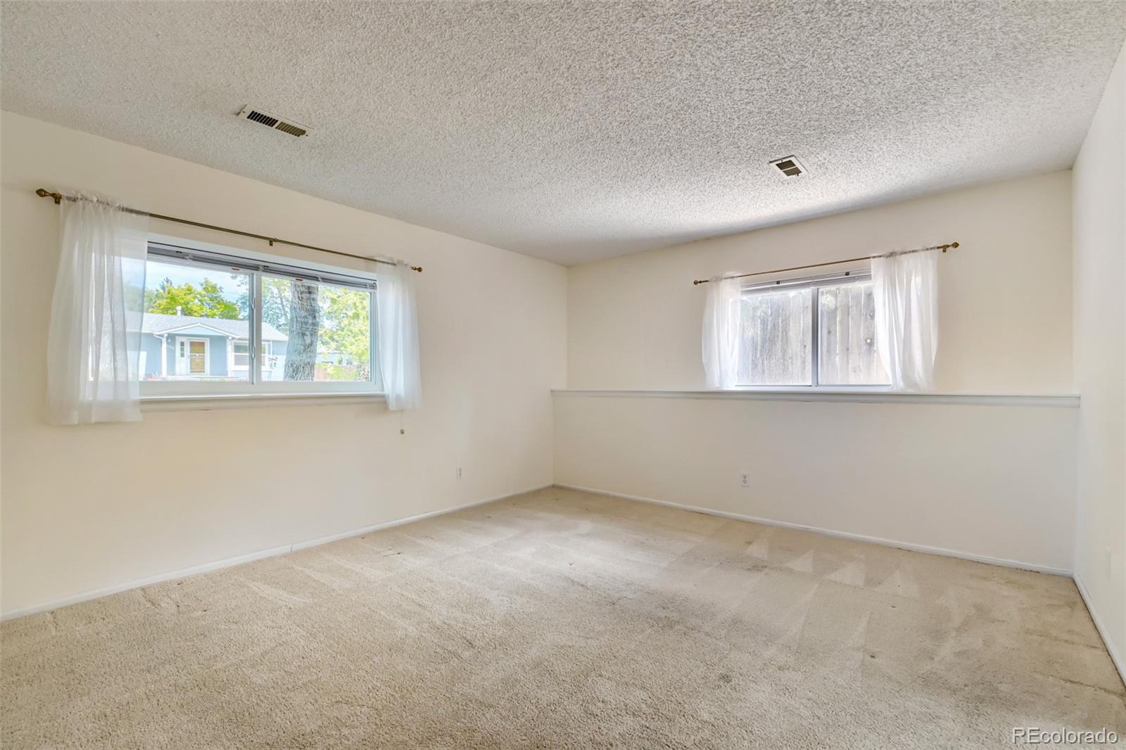MLS Image #31 for 11713  briarwood drive,denver, Colorado