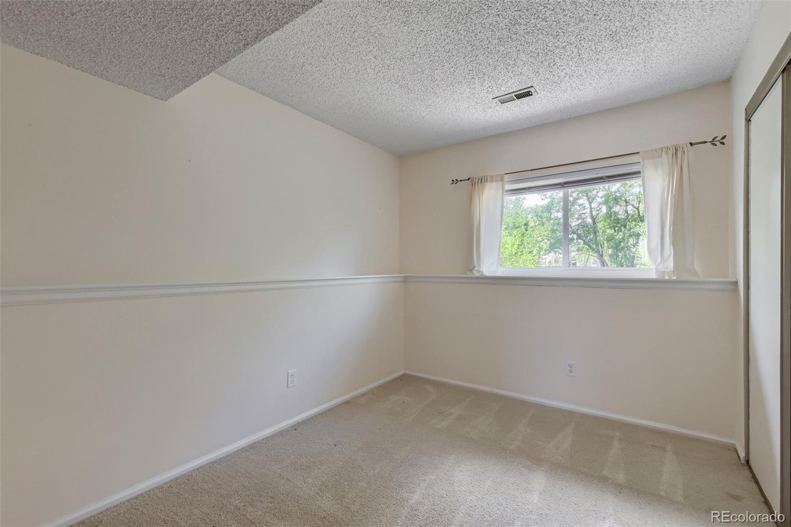 MLS Image #32 for 11713  briarwood drive,denver, Colorado