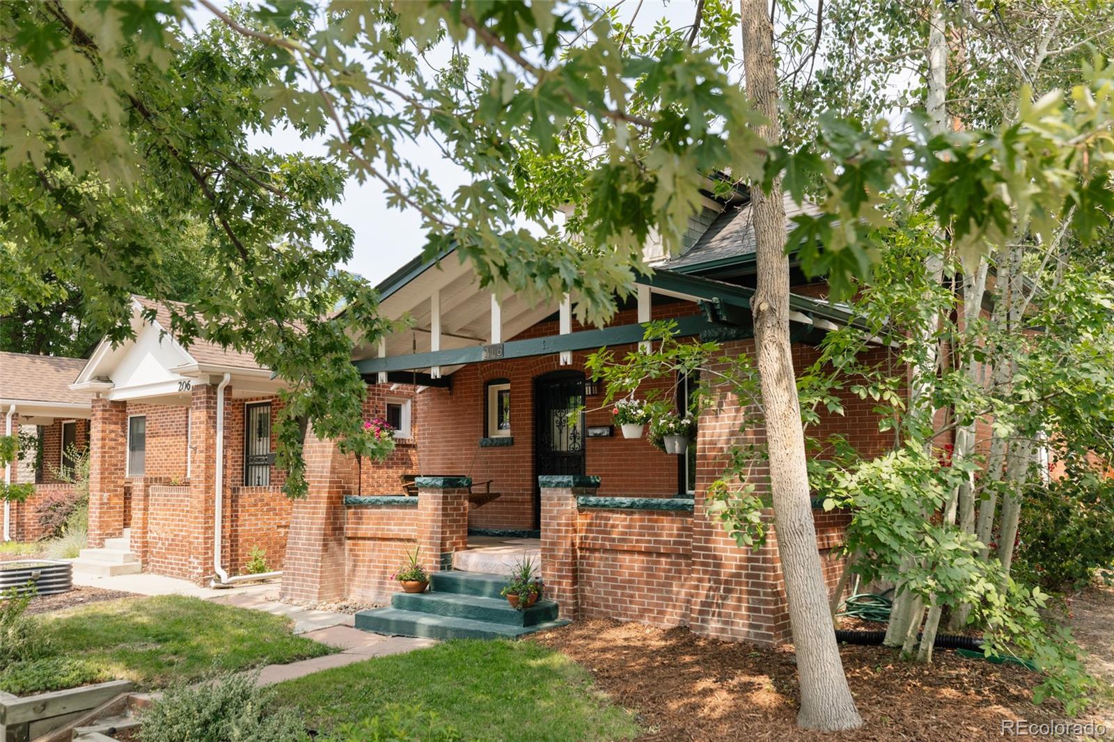 MLS Image #2 for 210 s emerson street,denver, Colorado