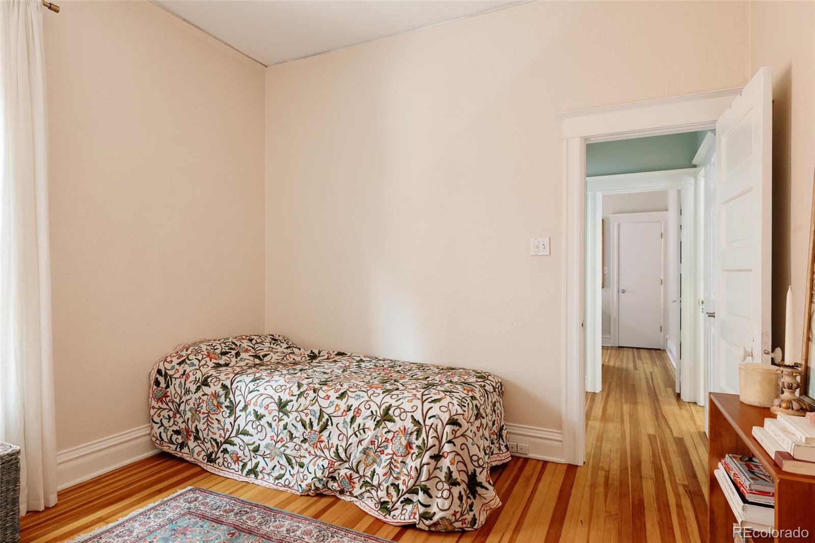 MLS Image #20 for 210 s emerson street,denver, Colorado