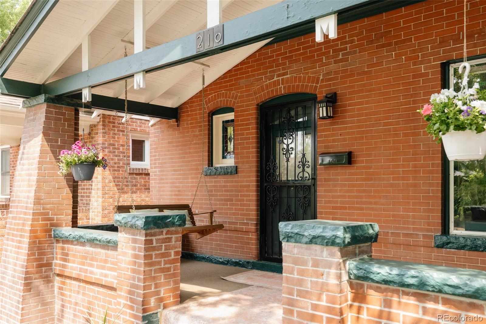 MLS Image #3 for 210 s emerson street,denver, Colorado