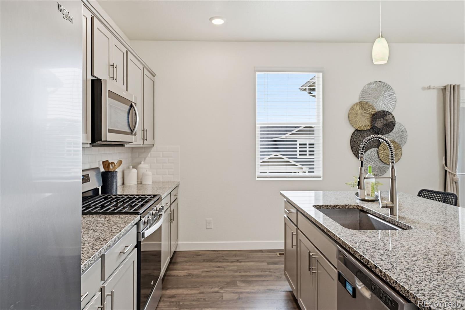 MLS Image #11 for 7438 e 157th avenue,thornton, Colorado