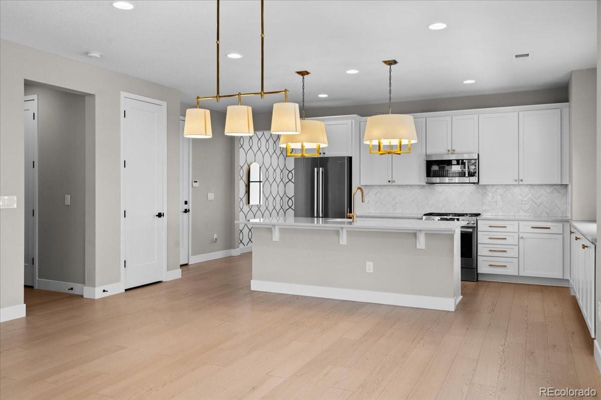MLS Image #10 for 9122  rio lado street,littleton, Colorado