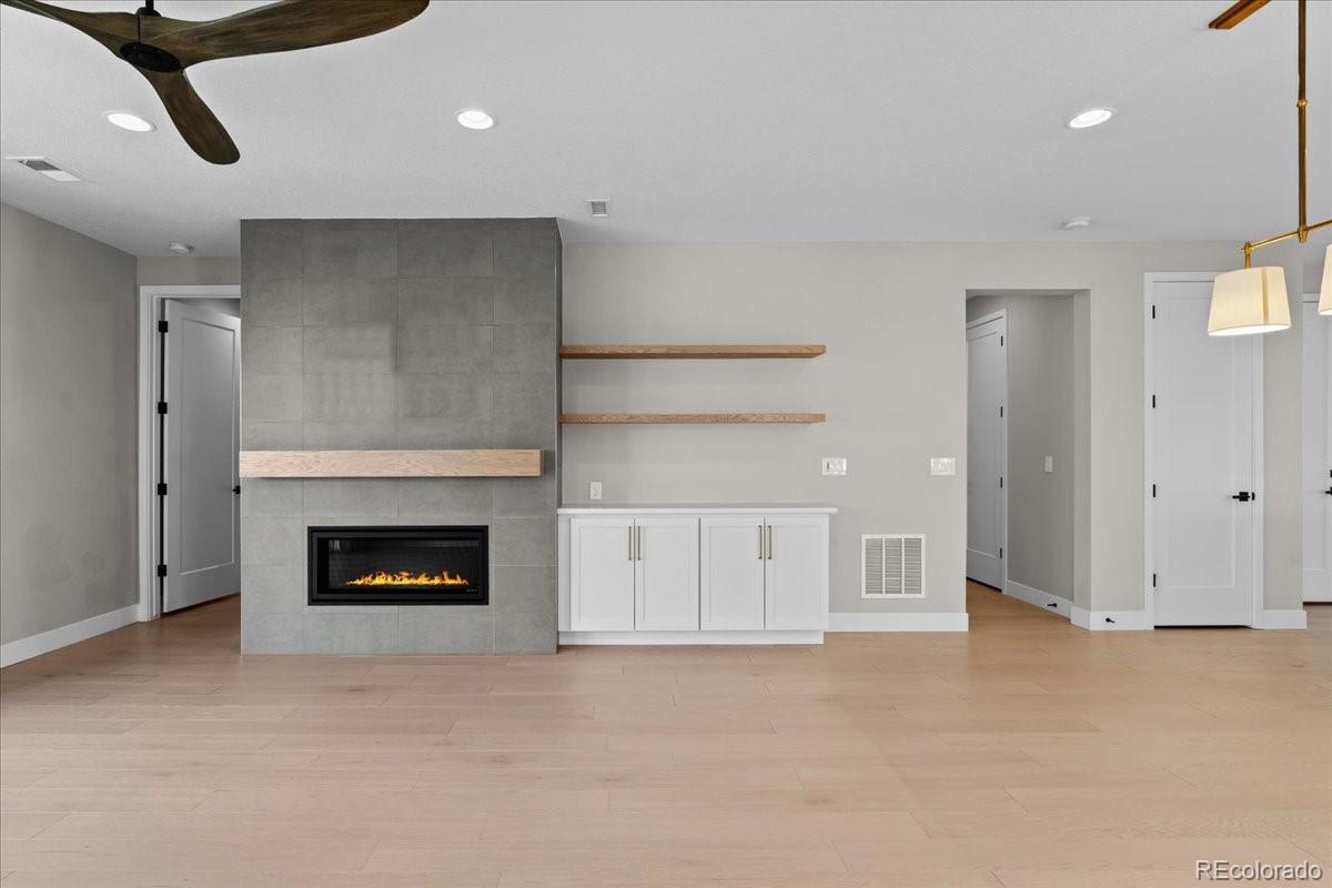 MLS Image #15 for 9122  rio lado street,littleton, Colorado