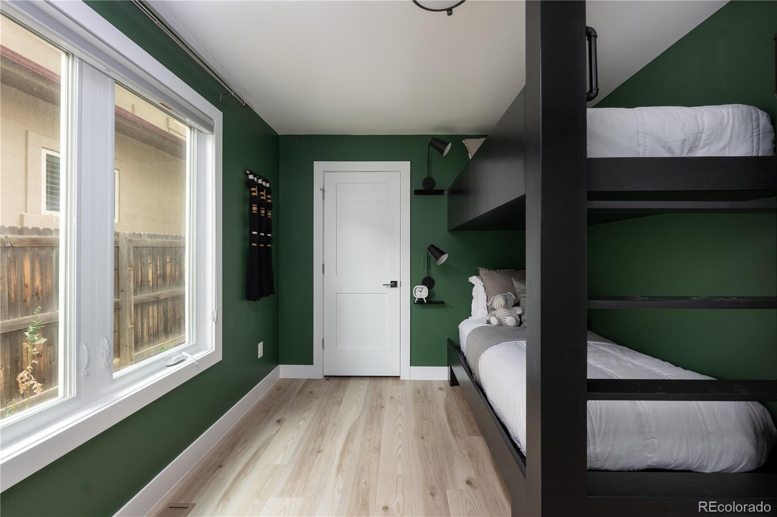 MLS Image #31 for 1710 s madison street,denver, Colorado