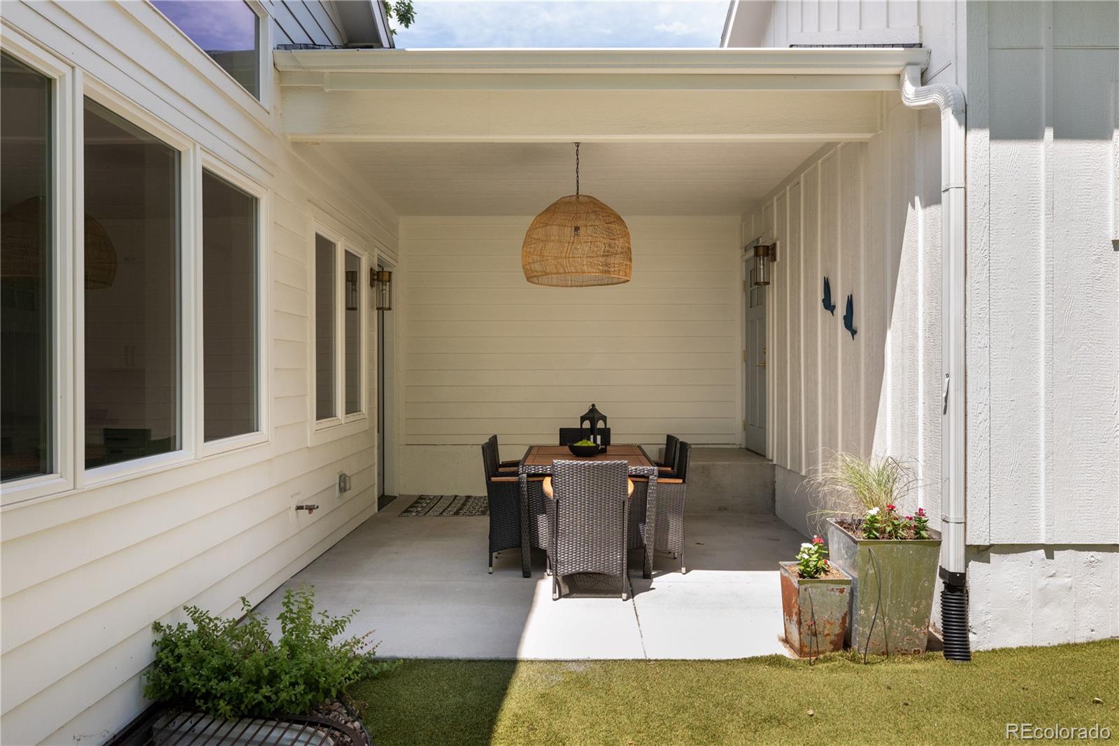 MLS Image #37 for 1710 s madison street,denver, Colorado