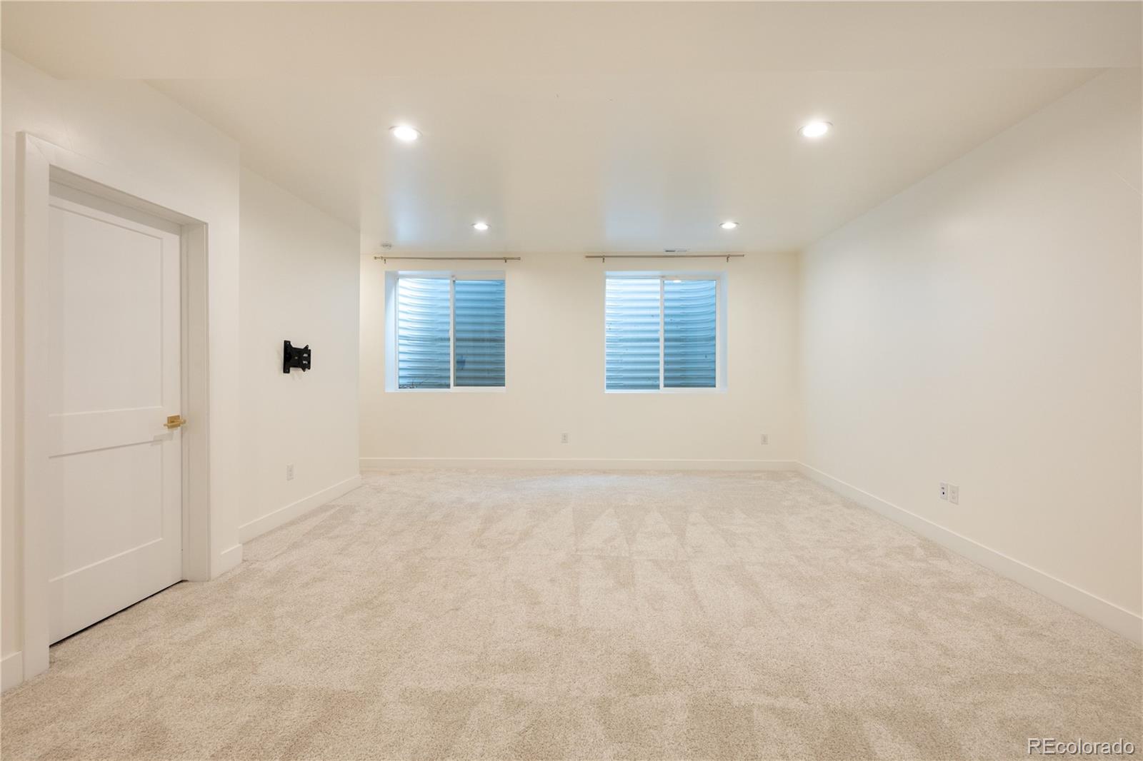 MLS Image #43 for 1710 s madison street,denver, Colorado