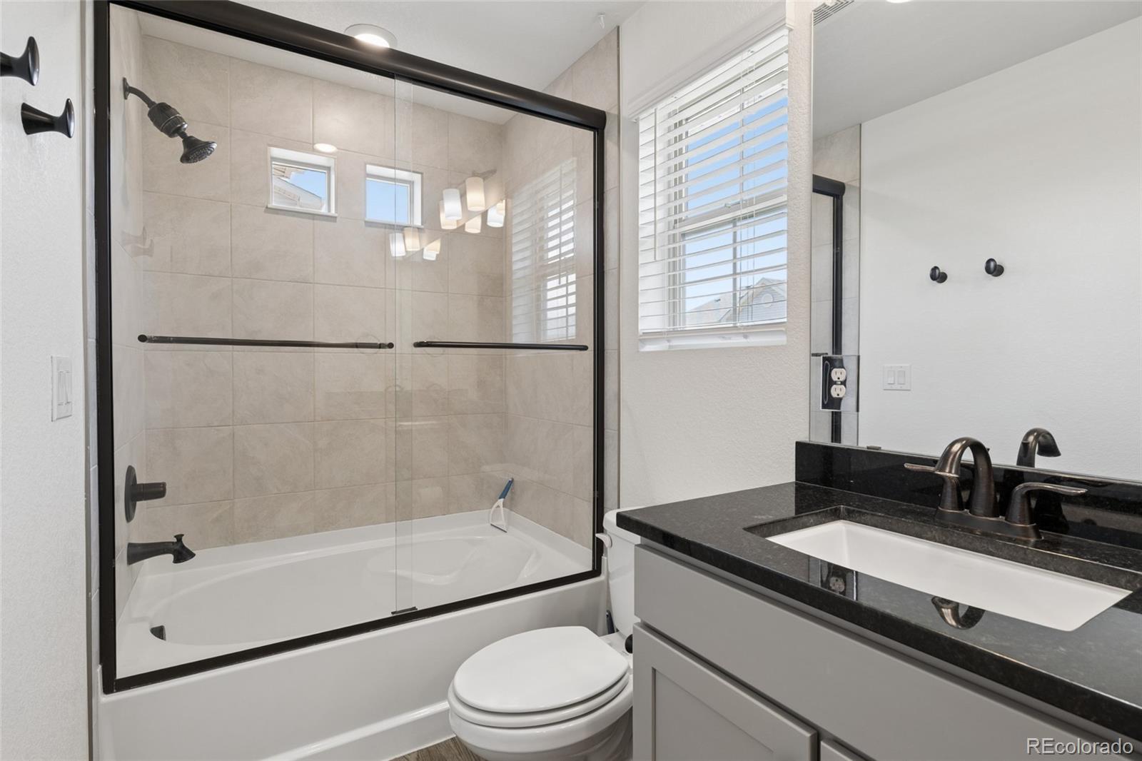 MLS Image #23 for 10115  yampa court,commerce city, Colorado