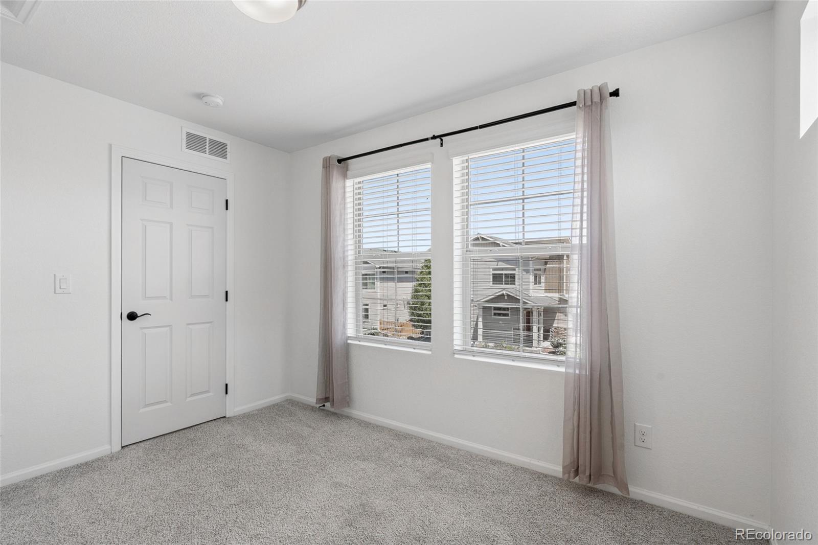 MLS Image #31 for 10115  yampa court,commerce city, Colorado