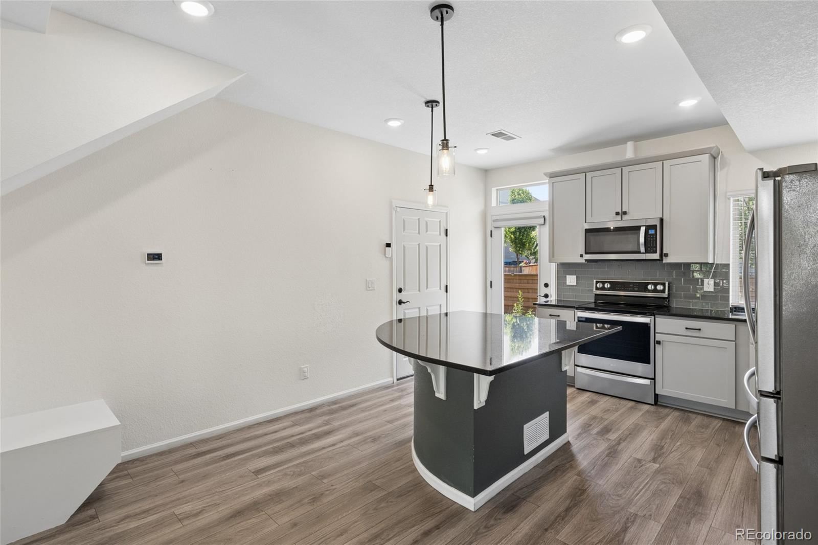 MLS Image #7 for 10115  yampa court,commerce city, Colorado