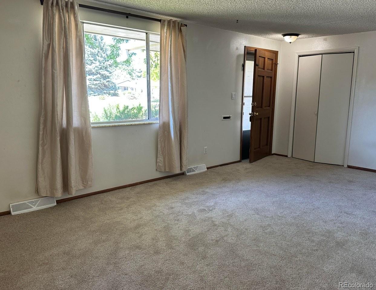MLS Image #1 for 820 w 30th street,loveland, Colorado