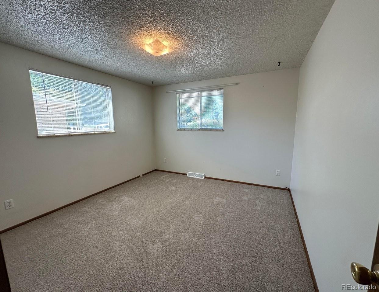 MLS Image #26 for 820 w 30th street,loveland, Colorado