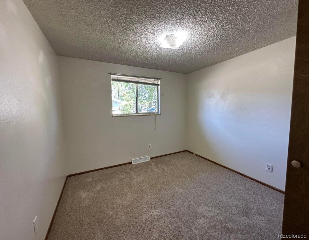 MLS Image #28 for 820 w 30th street,loveland, Colorado