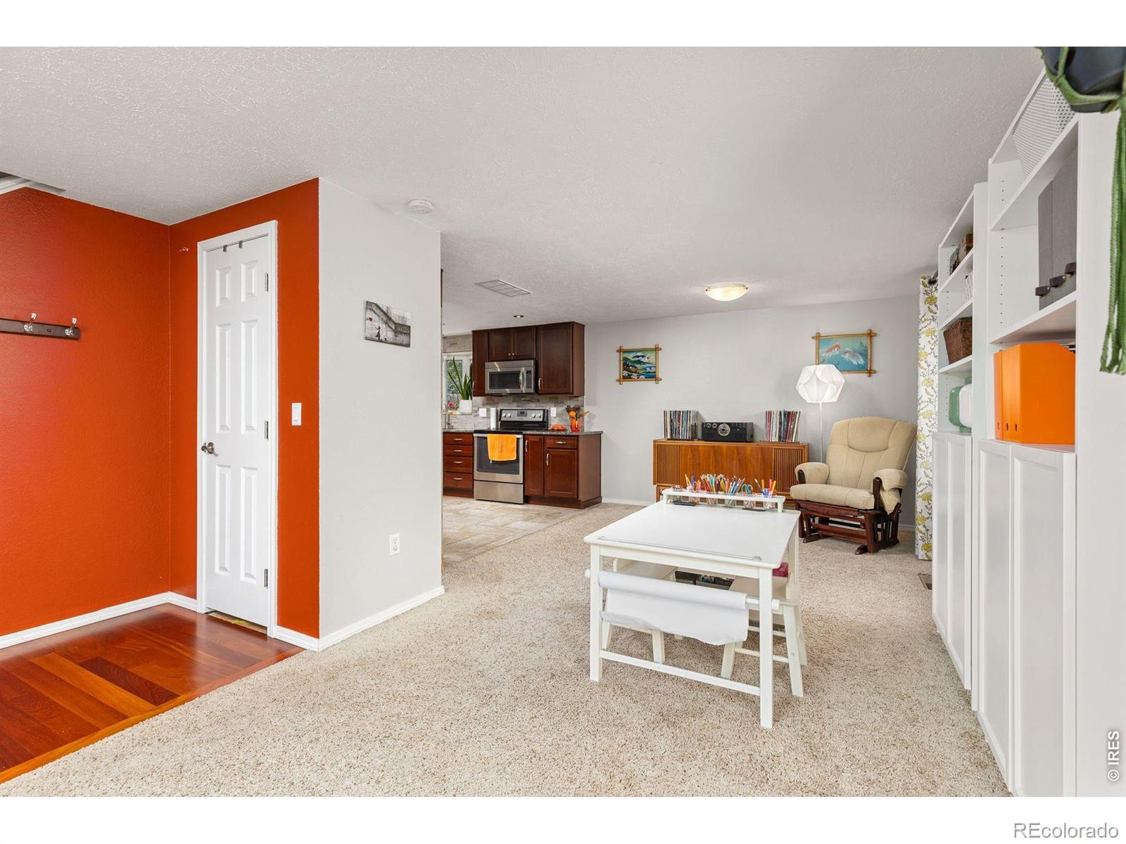 MLS Image #12 for 701  drift place,longmont, Colorado