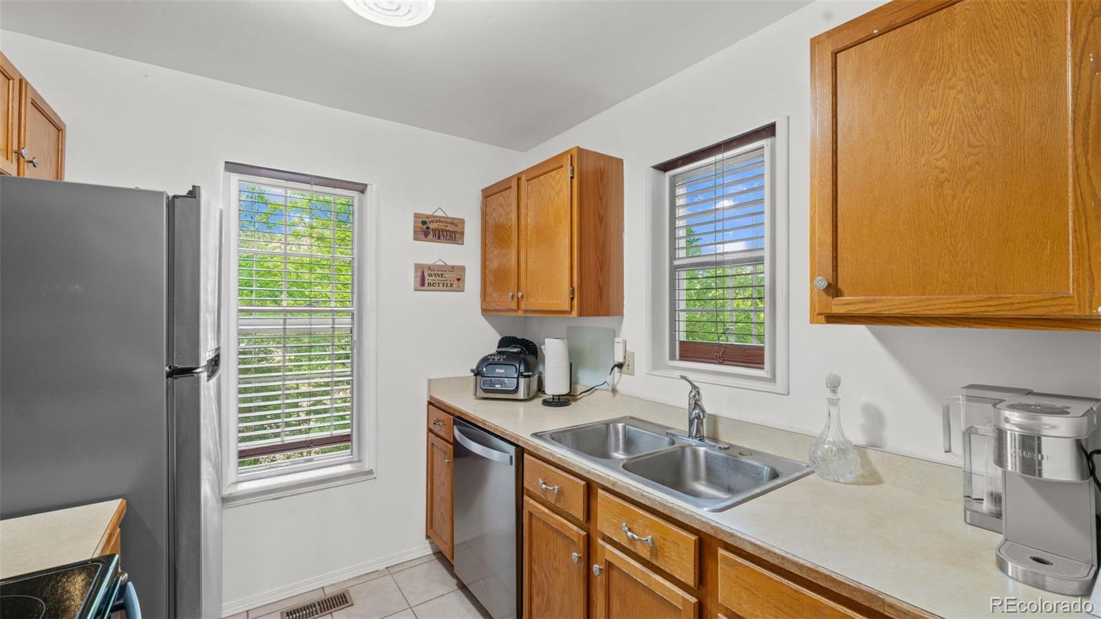 MLS Image #9 for 2338  troy court ,colorado springs, Colorado