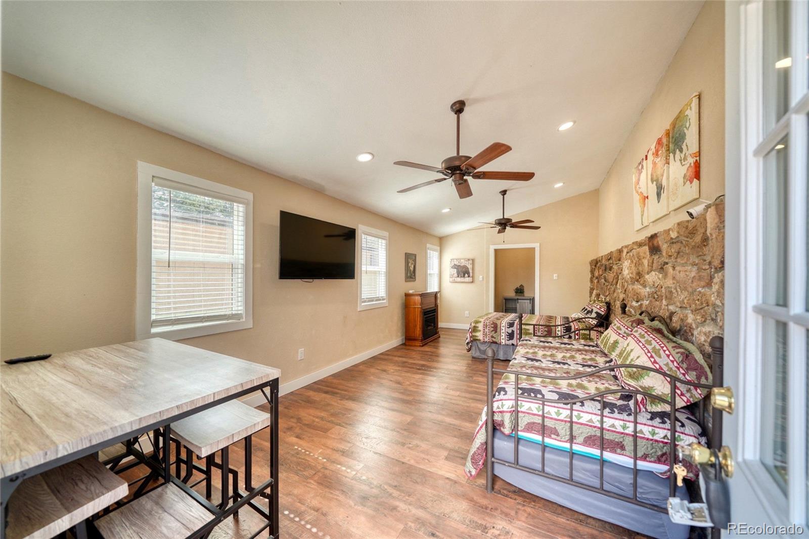 MLS Image #28 for 435  phyllis drive,florissant, Colorado