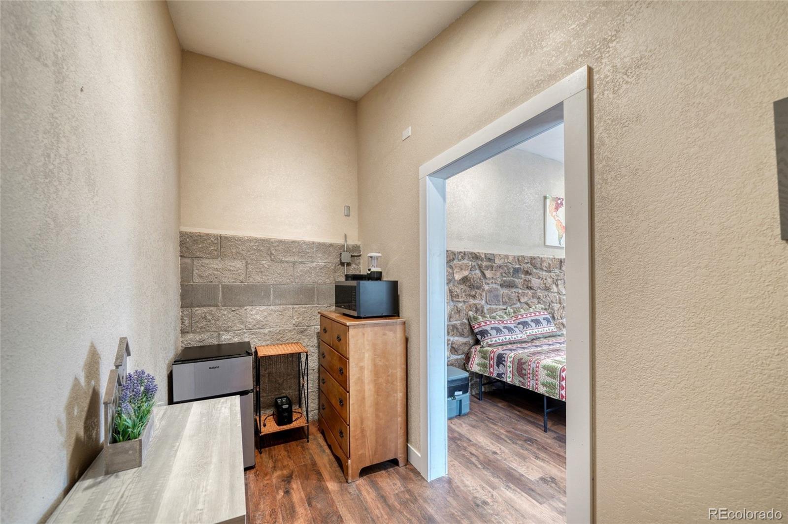 MLS Image #31 for 435  phyllis drive,florissant, Colorado