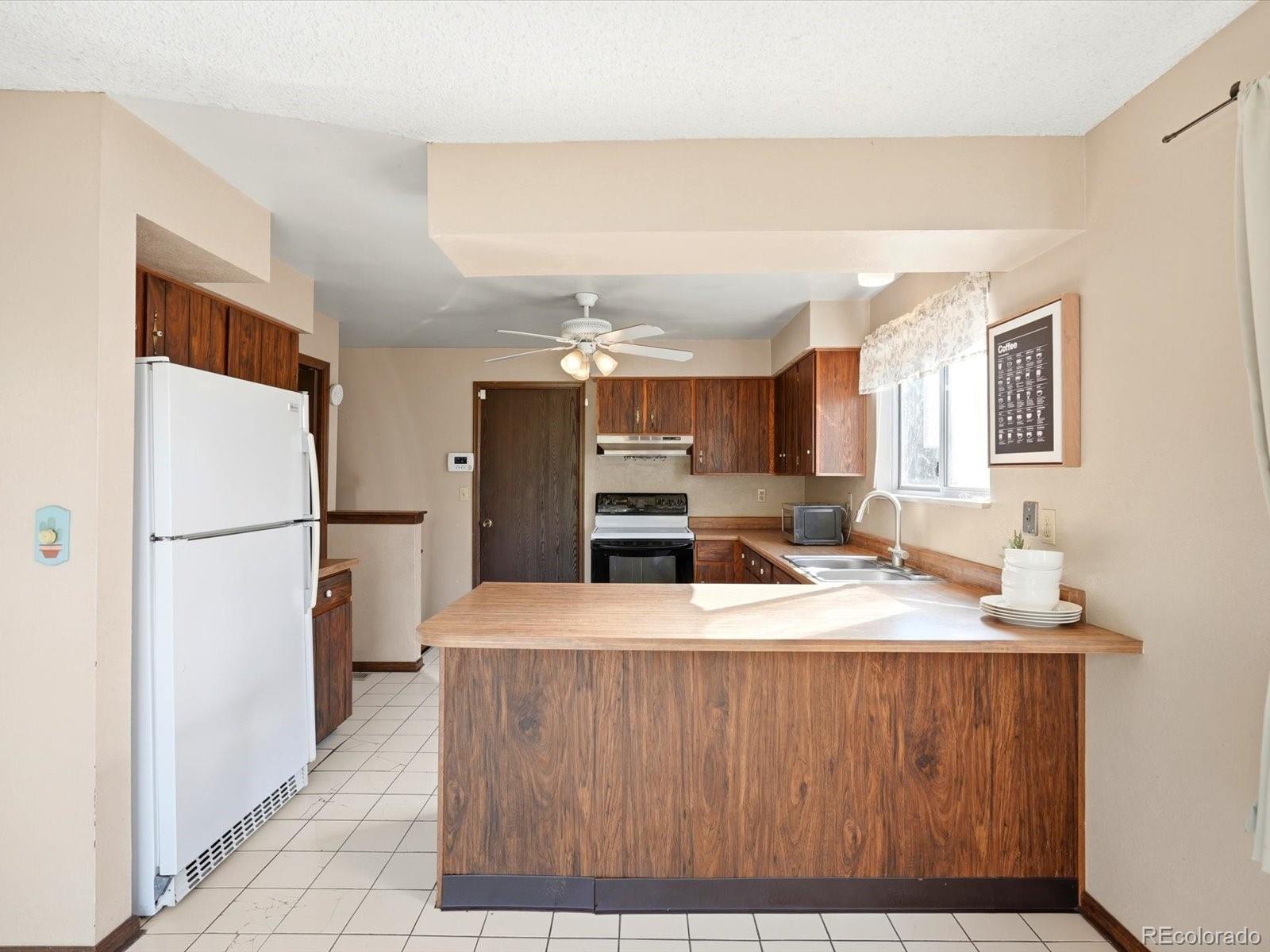 MLS Image #6 for 8220  hoyt way,arvada, Colorado