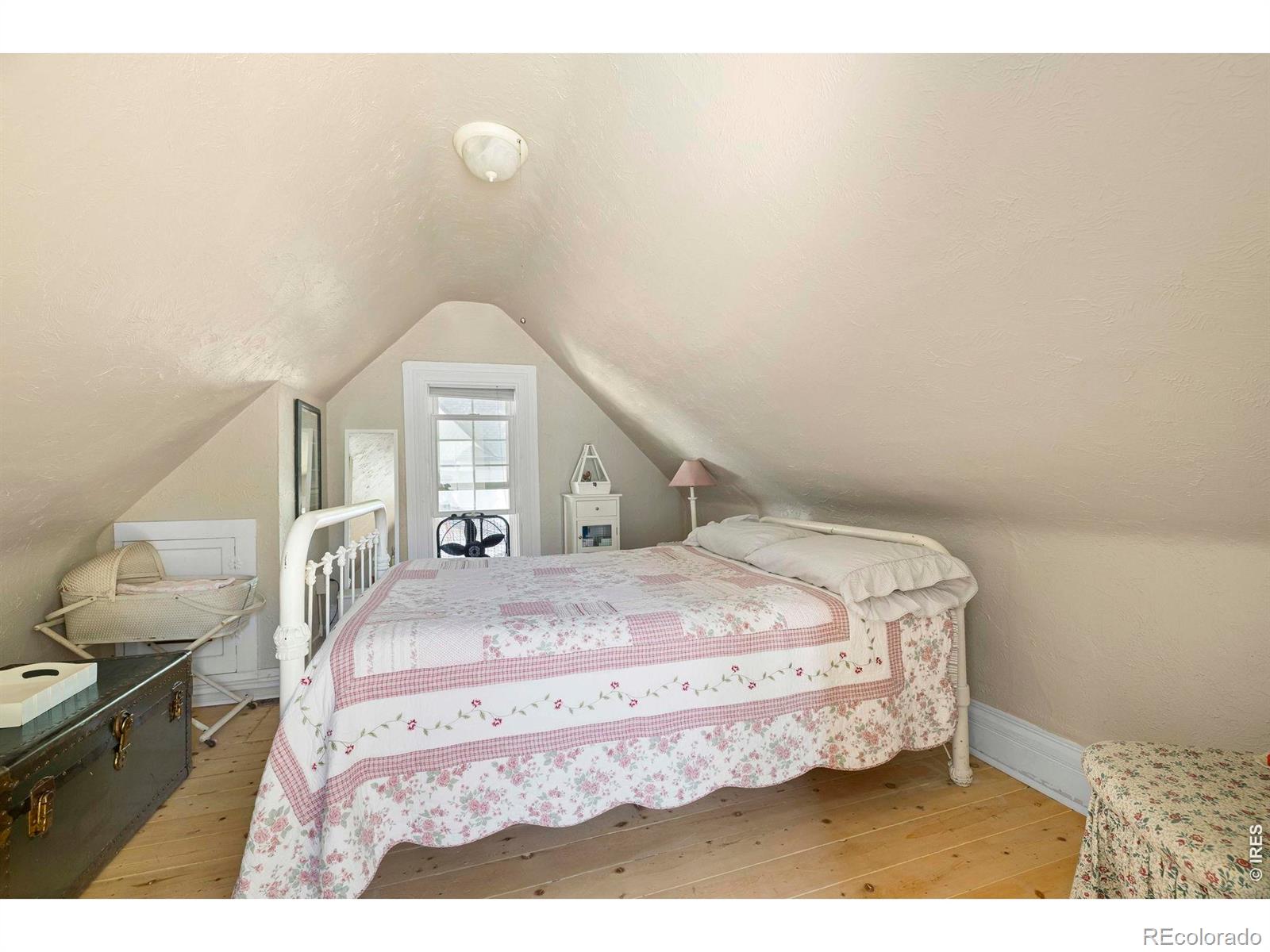 MLS Image #13 for 548 w 5th street,loveland, Colorado