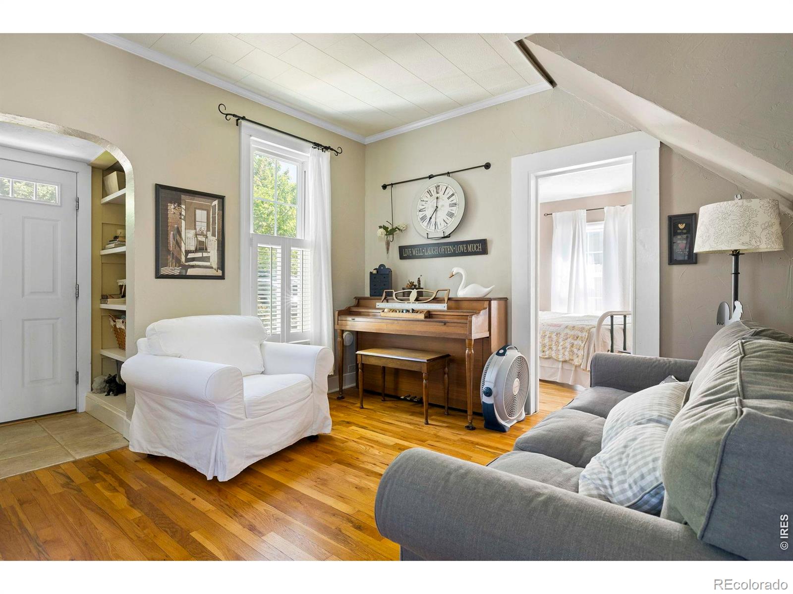 MLS Image #3 for 548 w 5th street,loveland, Colorado