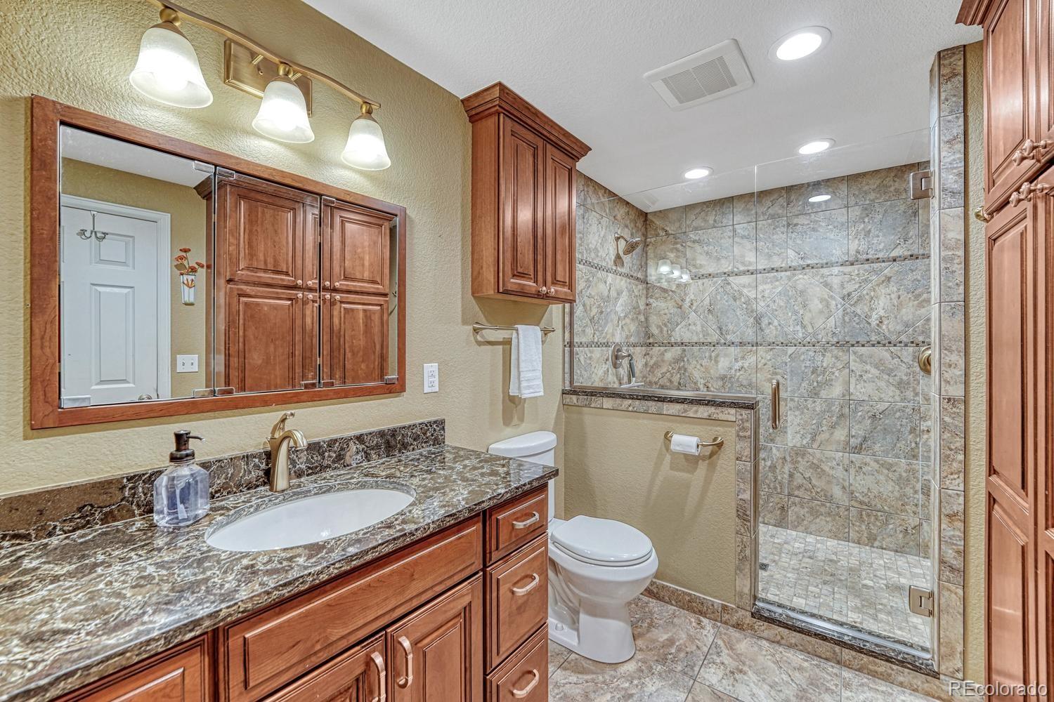 MLS Image #21 for 5376 s routt way,littleton, Colorado