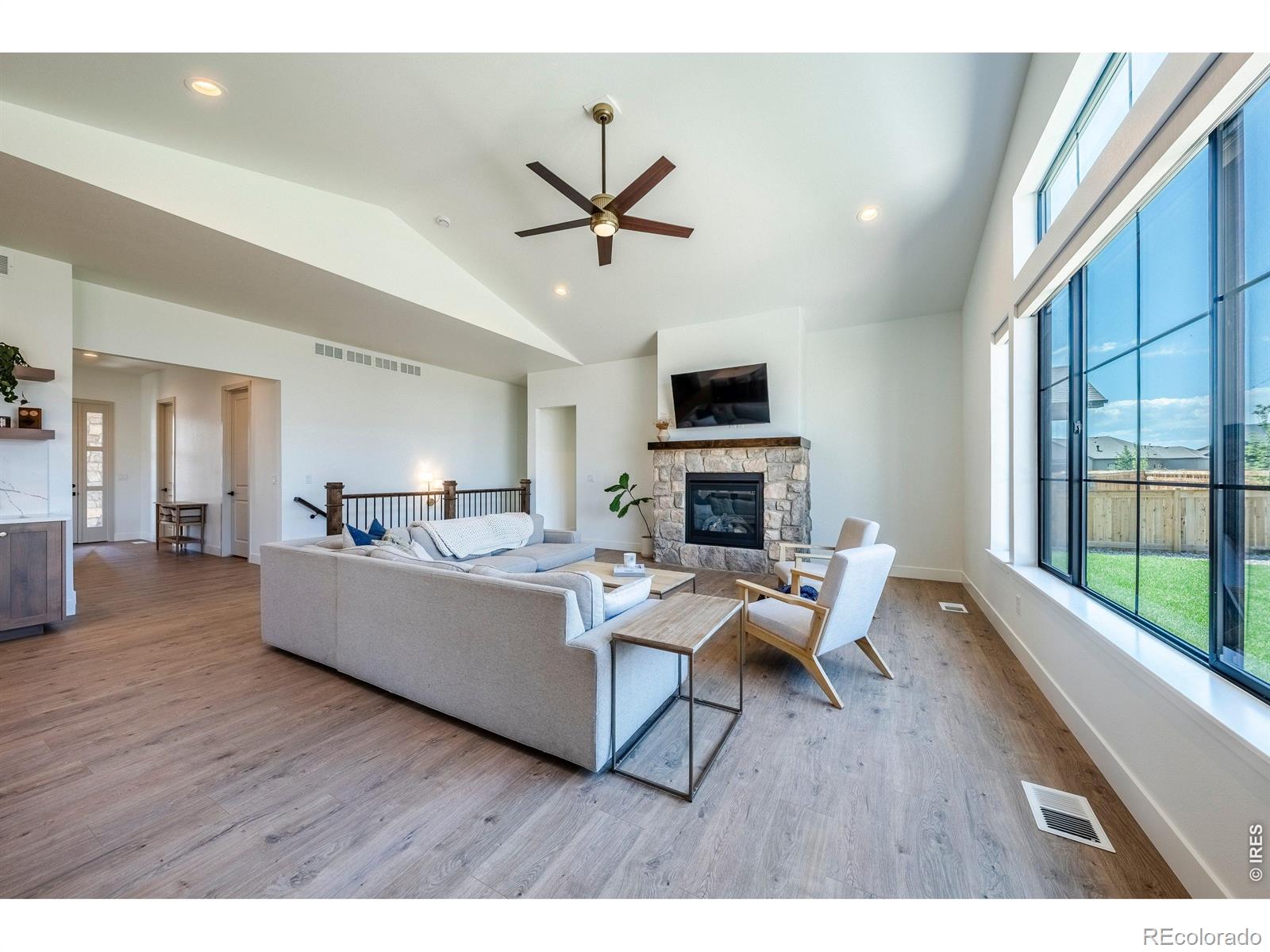 MLS Image #6 for 194  boxwood drive,windsor, Colorado