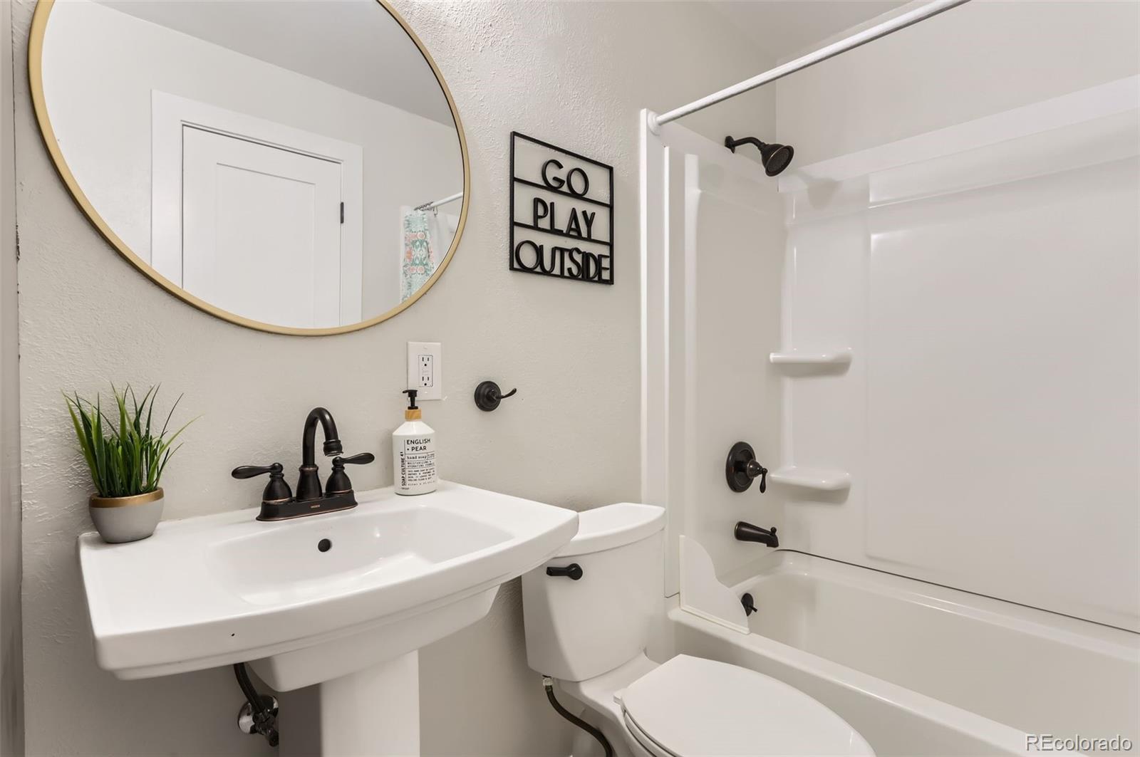 MLS Image #14 for 6427 w 82nd drive,arvada, Colorado
