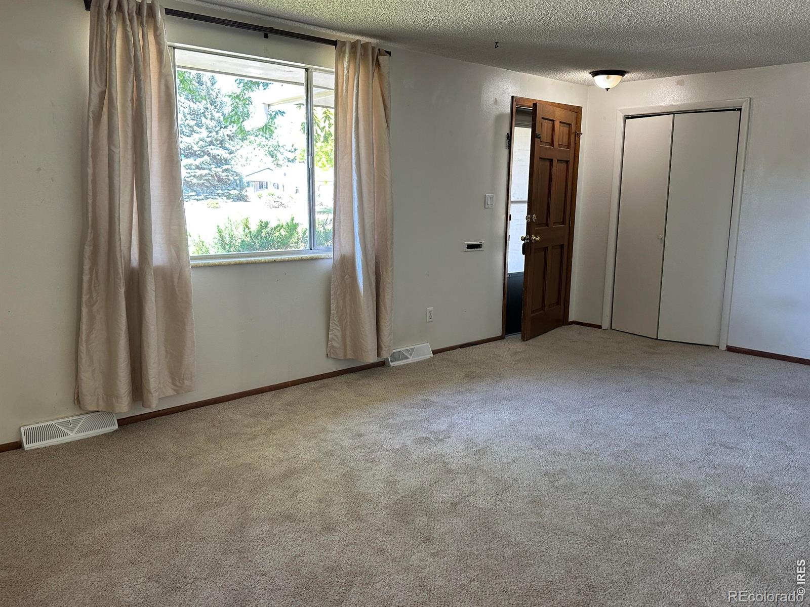 MLS Image #1 for 820 w 30th street,loveland, Colorado