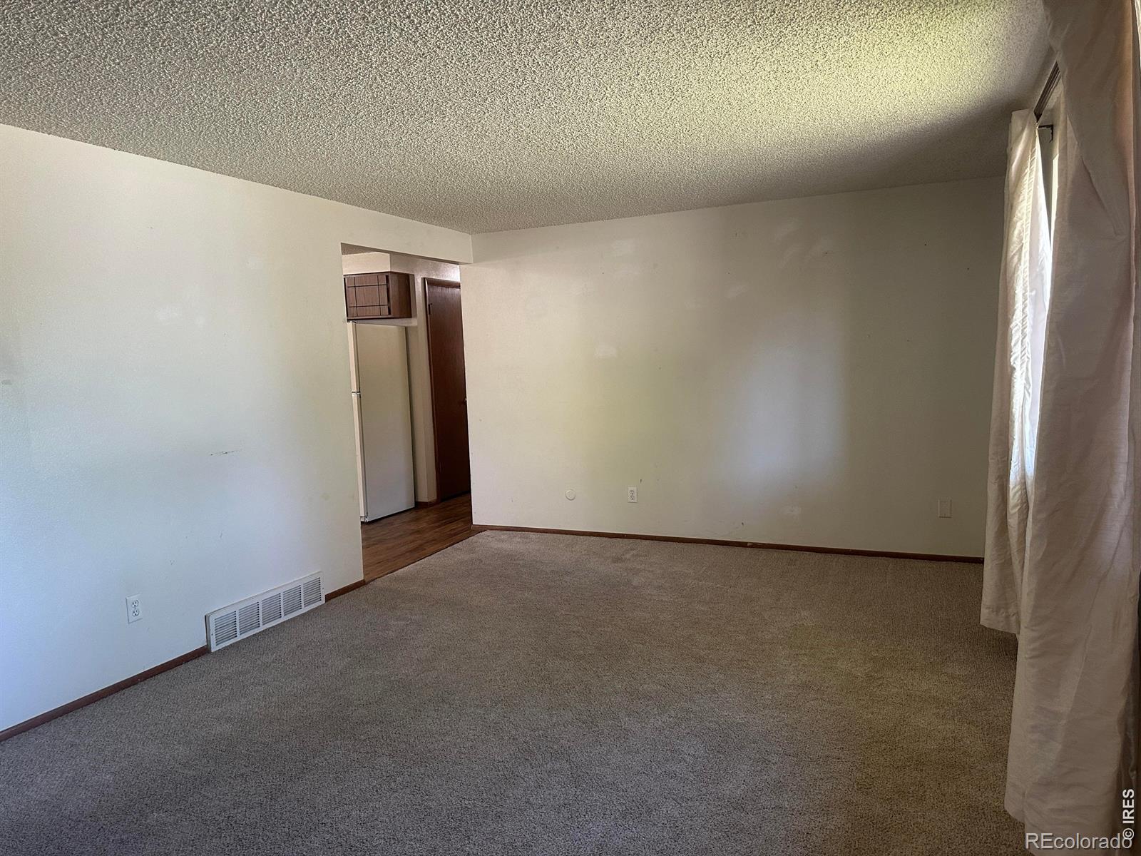 MLS Image #2 for 820 w 30th street,loveland, Colorado