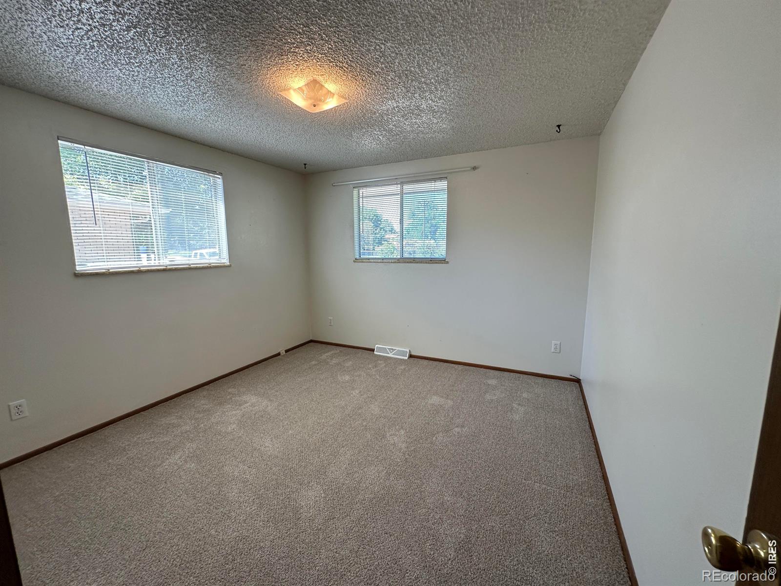 MLS Image #26 for 820 w 30th street,loveland, Colorado