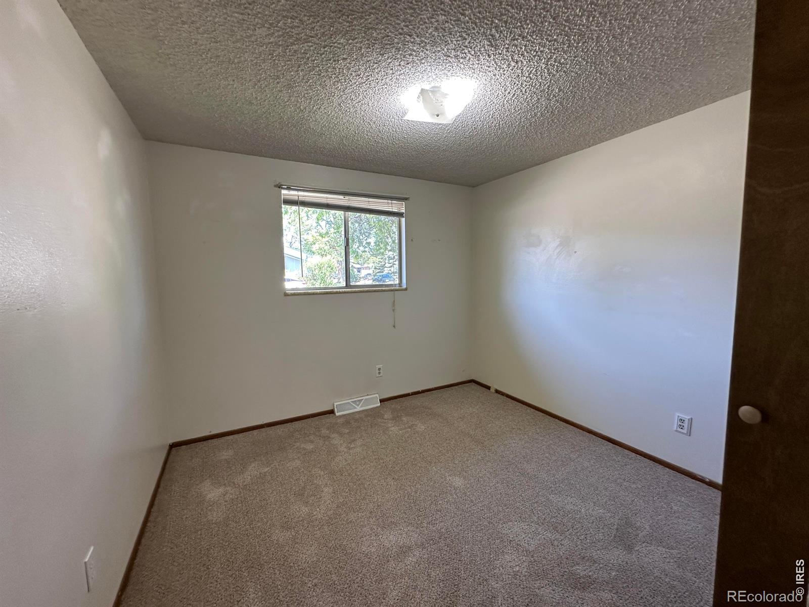 MLS Image #28 for 820 w 30th street,loveland, Colorado