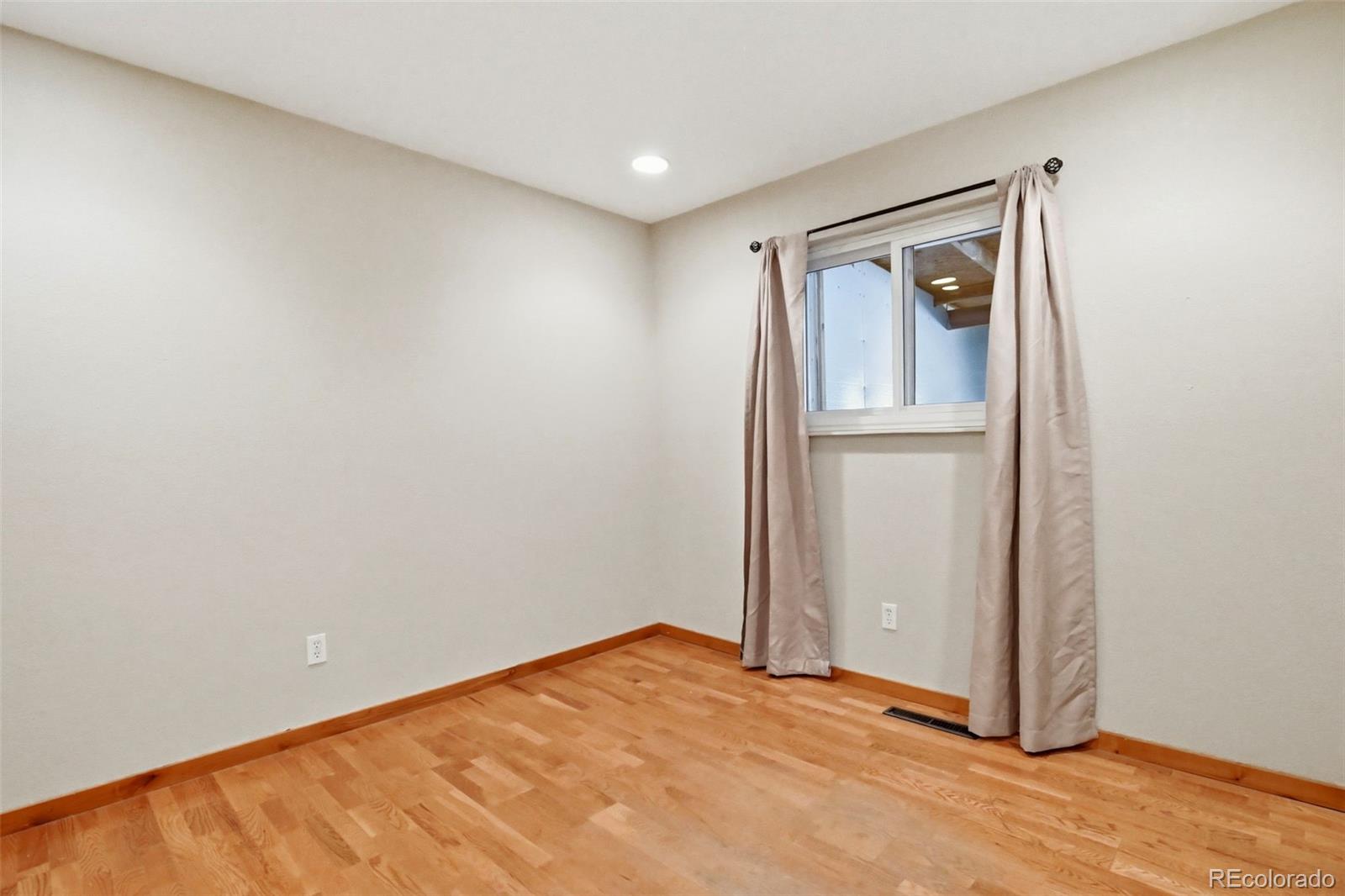 MLS Image #19 for 4022  colony hills circle,colorado springs, Colorado