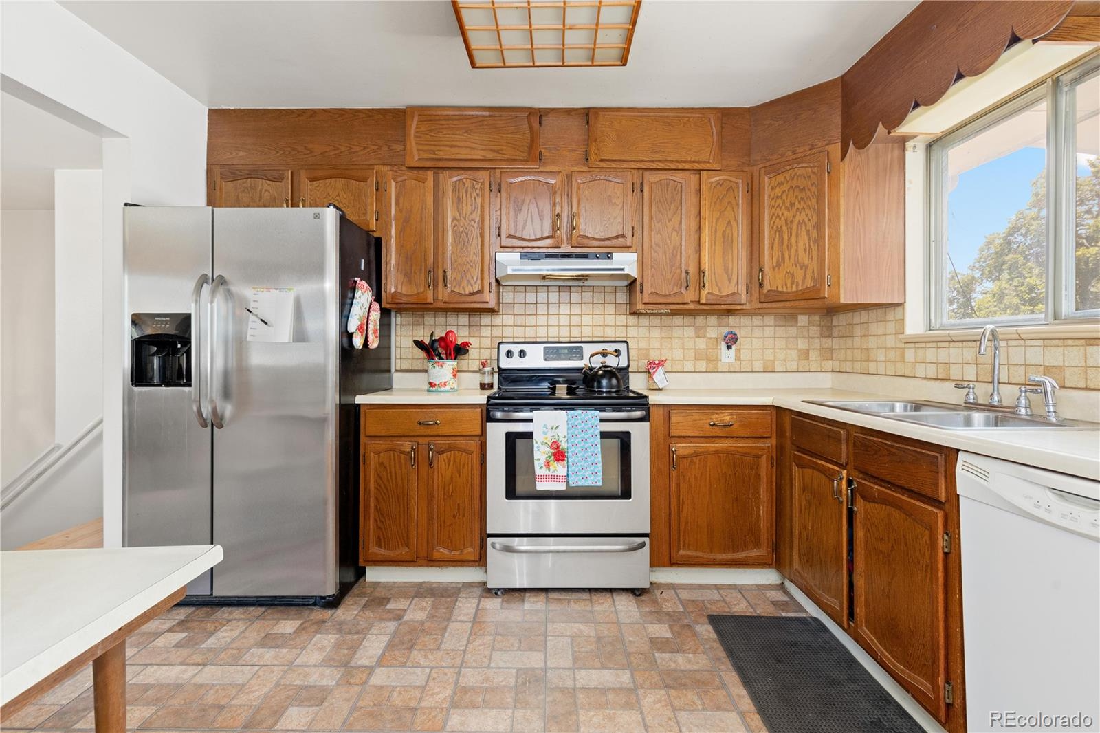 MLS Image #11 for 11619 e dakota avenue,aurora, Colorado
