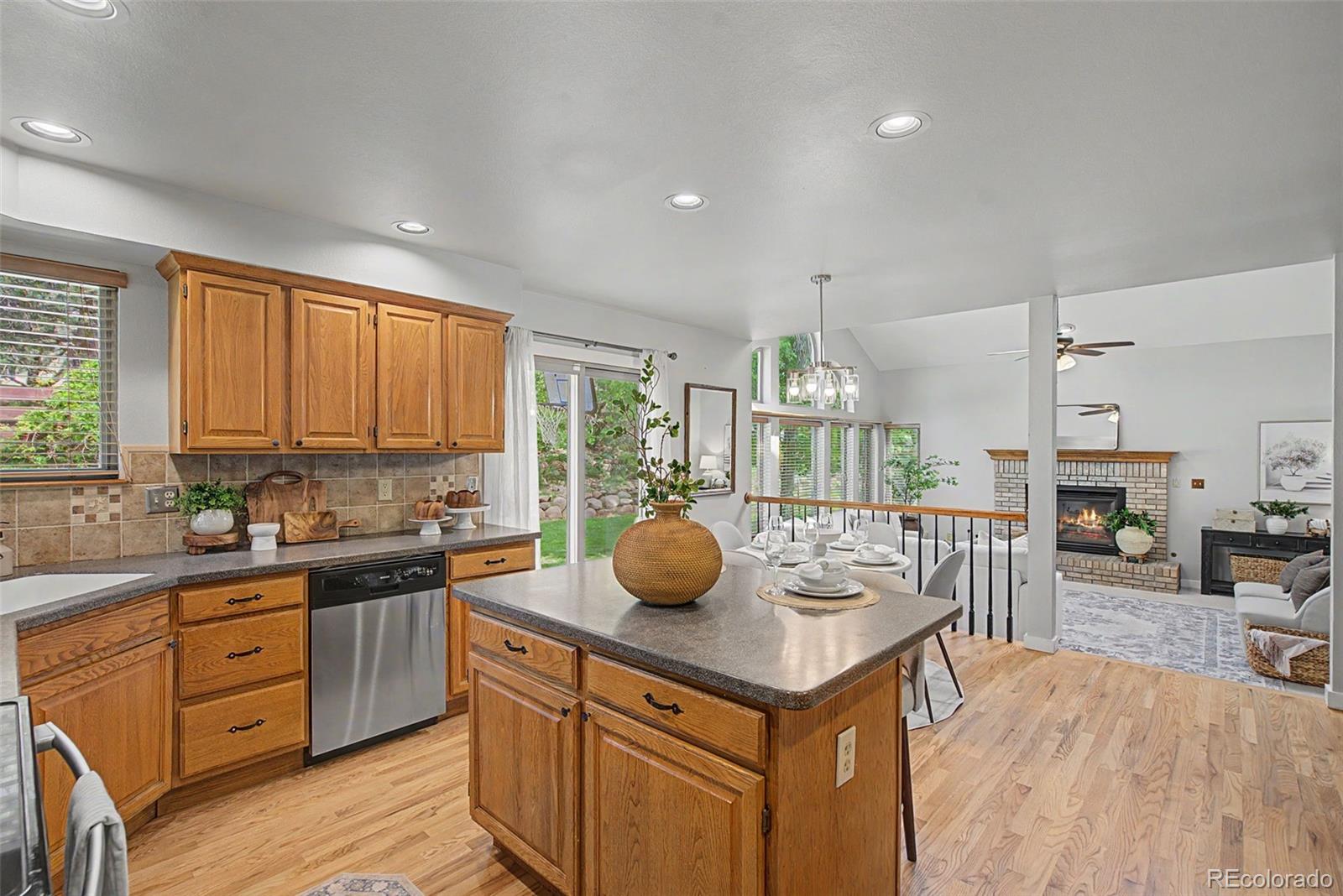 MLS Image #10 for 2460  shiprock way,colorado springs, Colorado