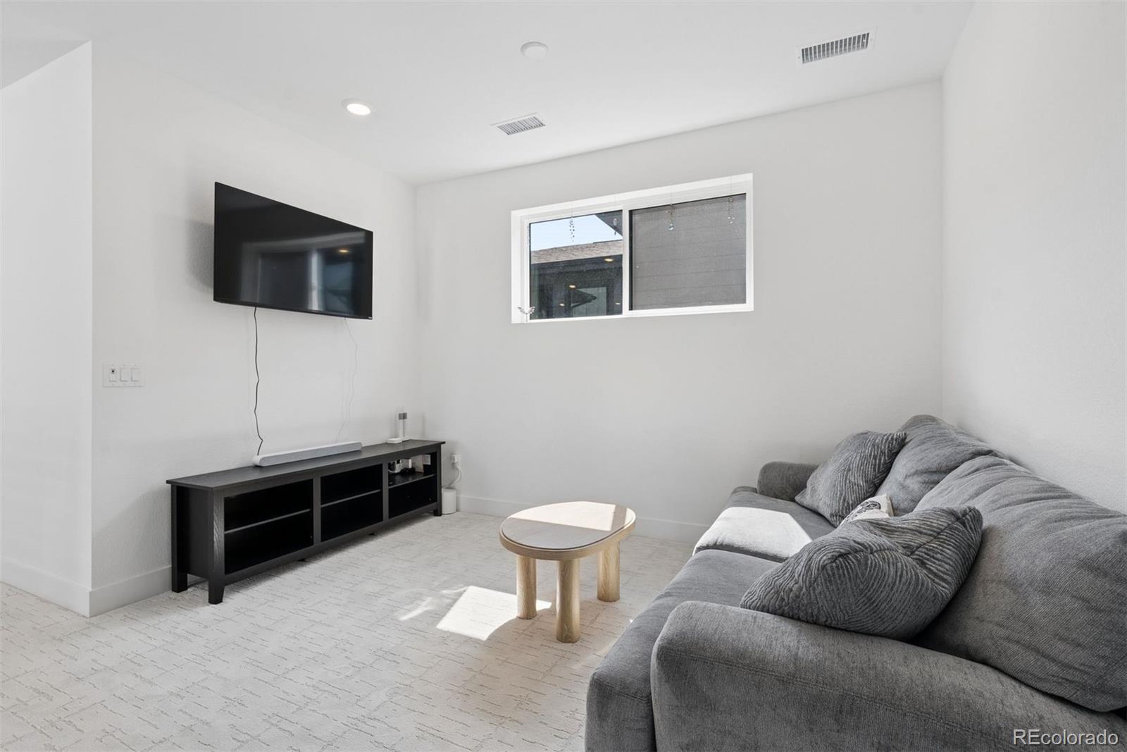 MLS Image #18 for 11715  montoso road,lone tree, Colorado