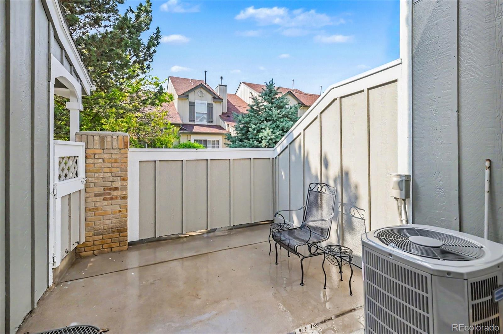 MLS Image #10 for 933 s evanston circle ,aurora, Colorado
