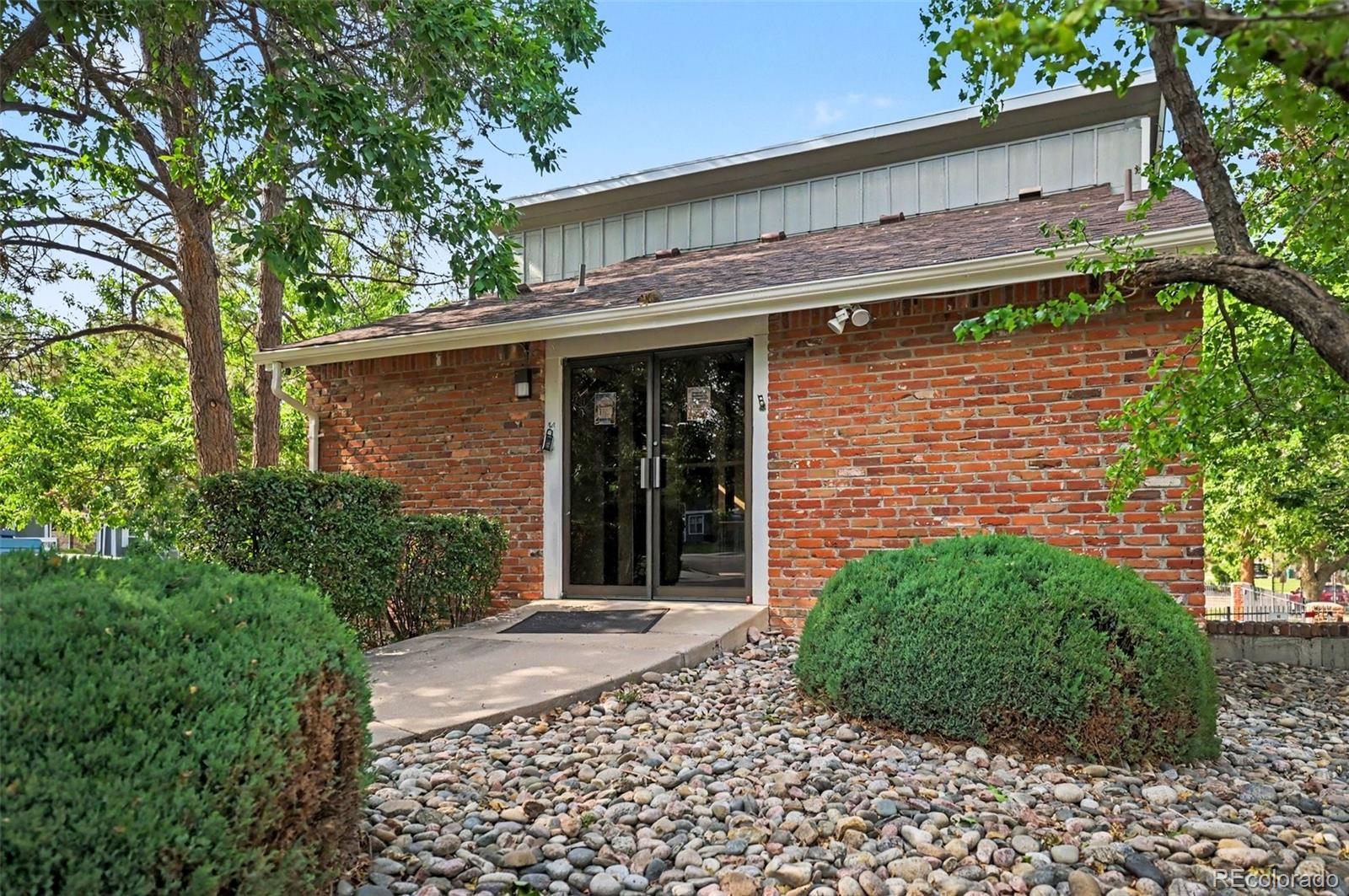MLS Image #13 for 933 s evanston circle ,aurora, Colorado