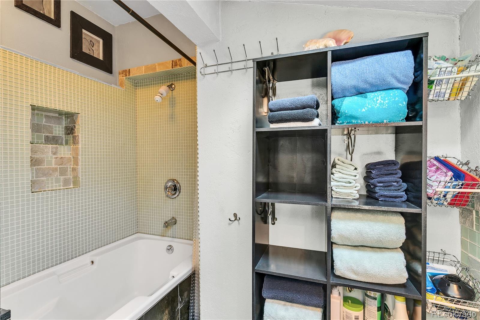 MLS Image #14 for 2522  benton street,edgewater, Colorado