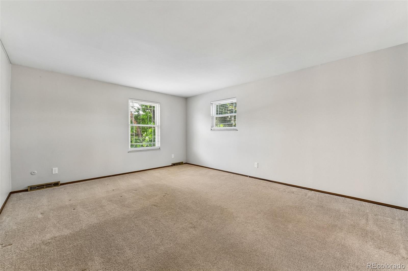 MLS Image #13 for 4310 s dillon street,aurora, Colorado