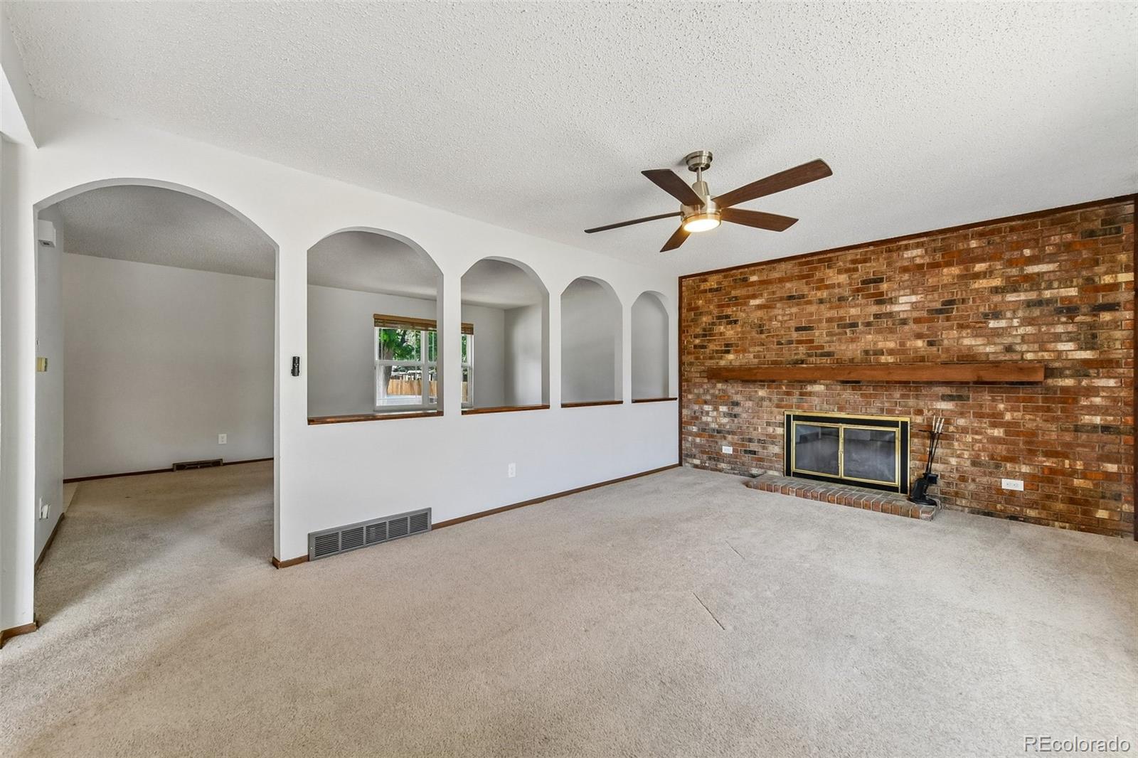 MLS Image #4 for 4310 s dillon street,aurora, Colorado