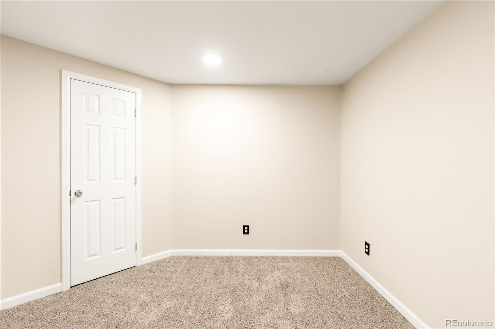 MLS Image #26 for 7754 e 9th avenue,denver, Colorado