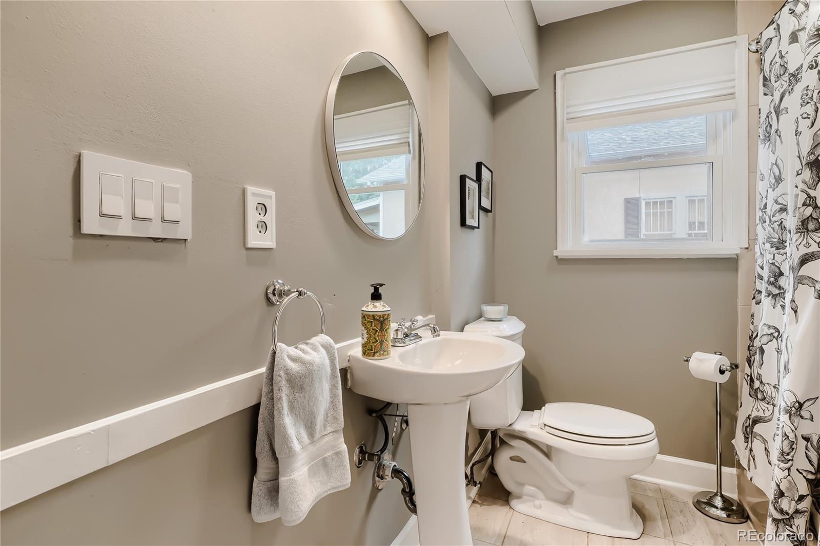 MLS Image #11 for 1735 s humboldt street,denver, Colorado