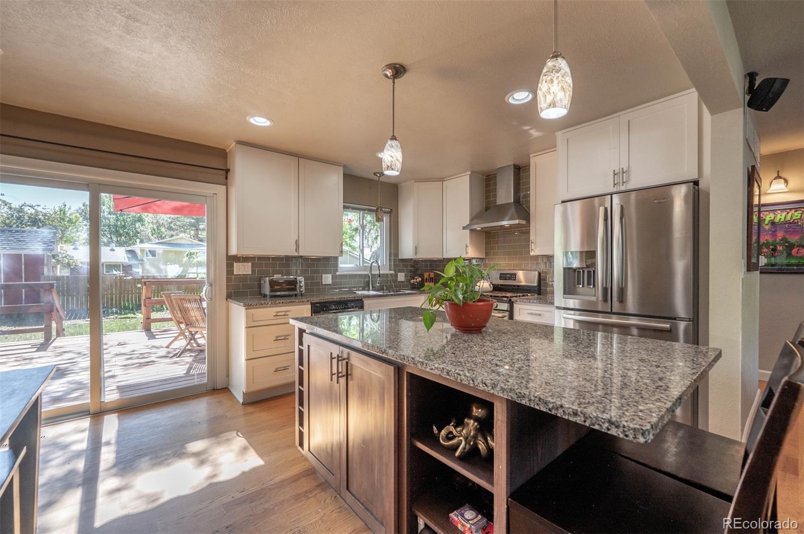 MLS Image #10 for 918 s bross street,longmont, Colorado