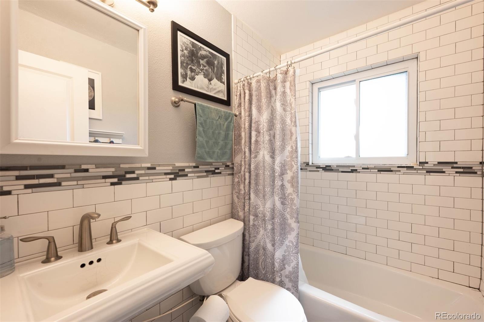 MLS Image #11 for 918 s bross street,longmont, Colorado