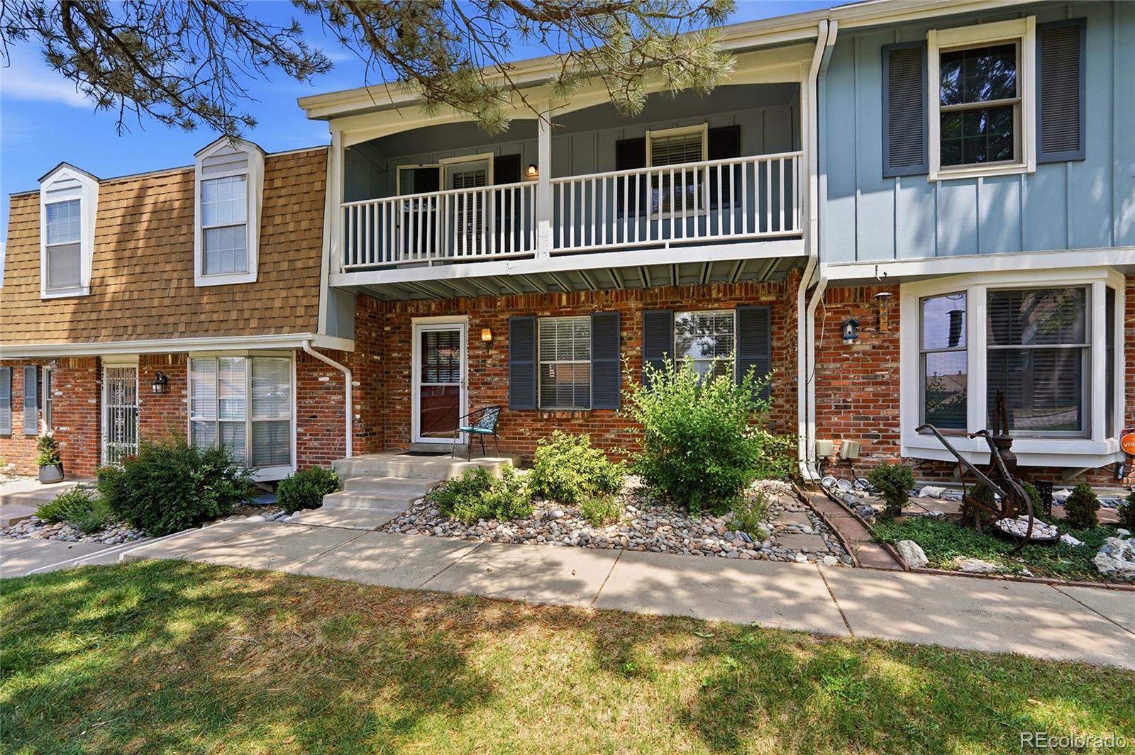 MLS Image #1 for 7393 s knolls way,littleton, Colorado